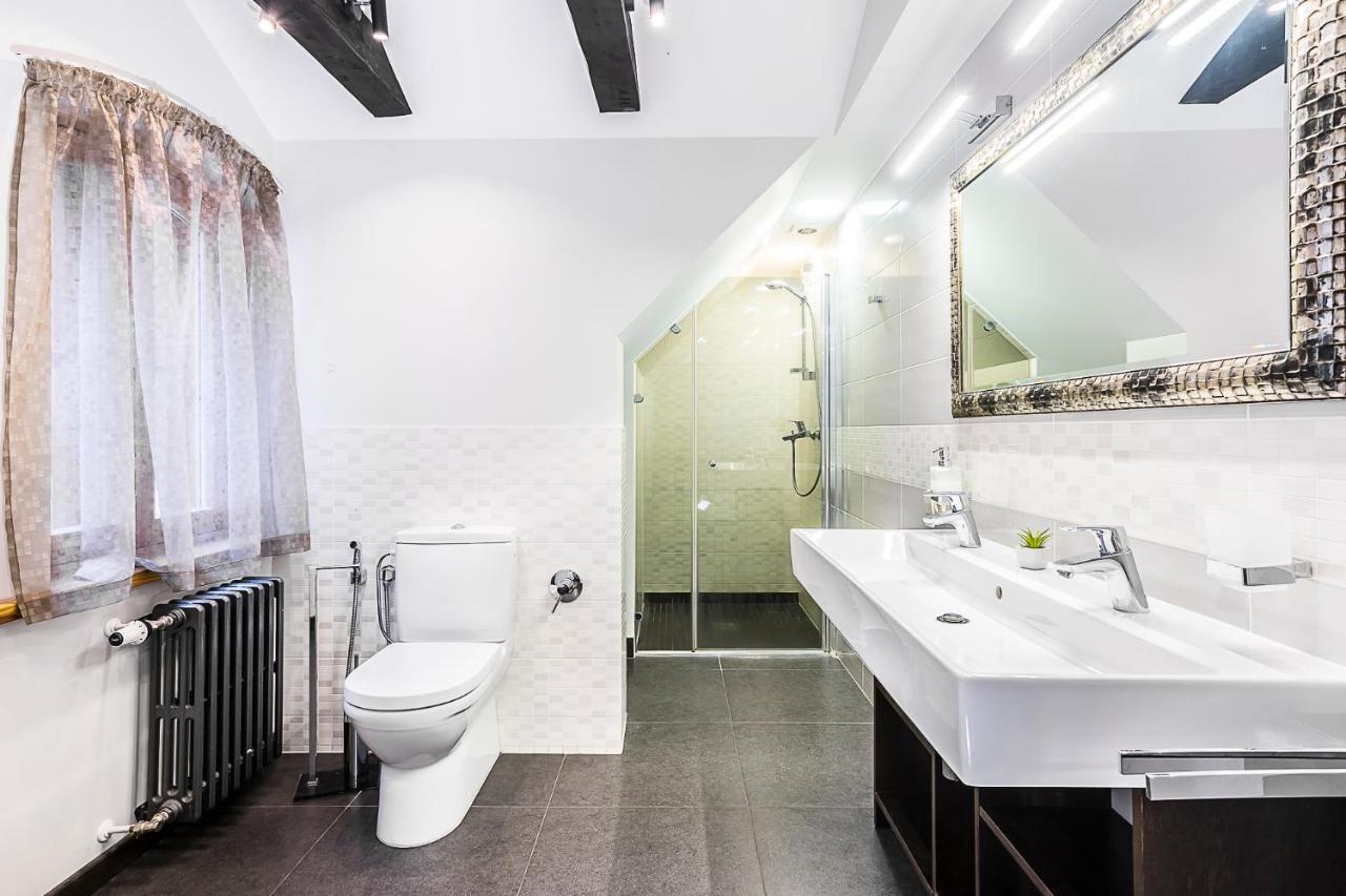 Winwinstay Apartments In Heart Of Old Town Riga Esterno foto