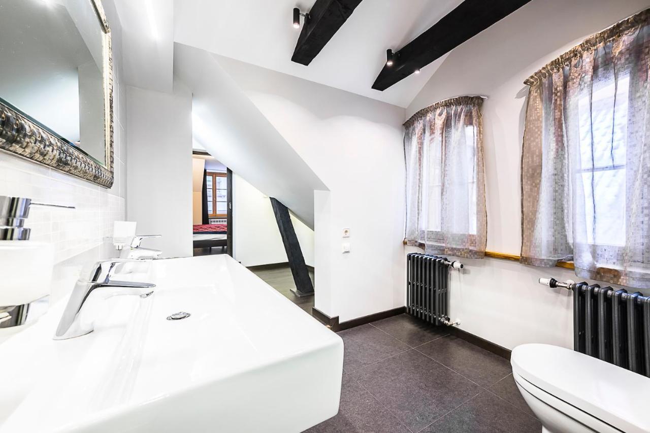 Winwinstay Apartments In Heart Of Old Town Riga Esterno foto