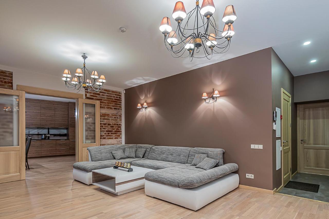 Winwinstay Apartments In Heart Of Old Town Riga Esterno foto