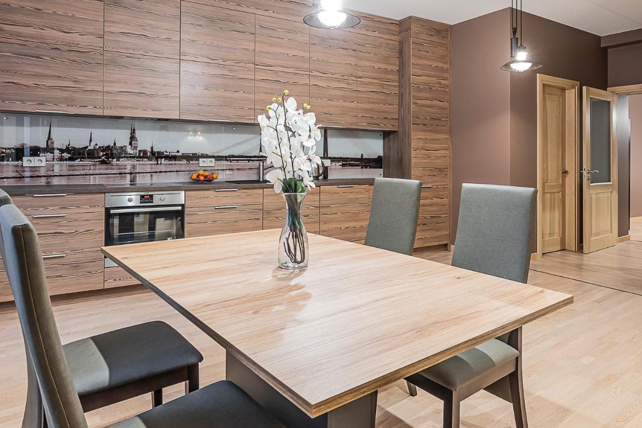 Winwinstay Apartments In Heart Of Old Town Riga Esterno foto
